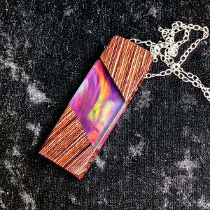 Northern Lights Aurora Borealis Lab Opal Resin Wood Necklace 925 Silver Chain