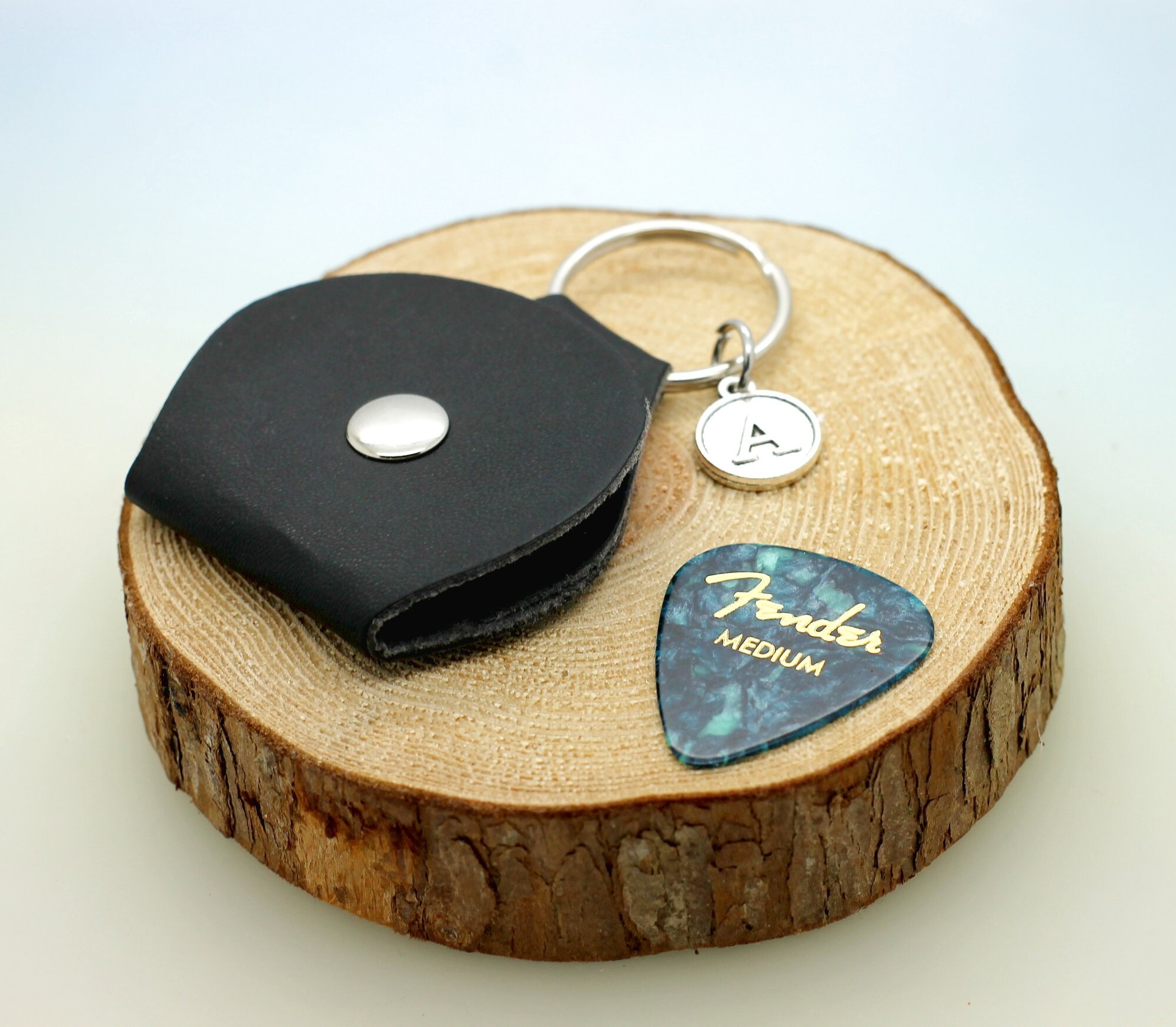 Guitar Pick Keyring Holder Pouch Plus Fender Ocean Turquoise