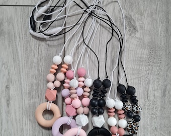 Nursing necklace/breastfeeding accessories/fiddle necklace/stylish,practical jewelry