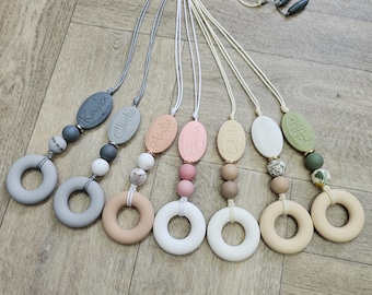 Personalised Nursing/ breastfeeding necklace/ breastfeeding accessories/fiddle necklace/stylish,practical jewellery/sensory fiddle pendant