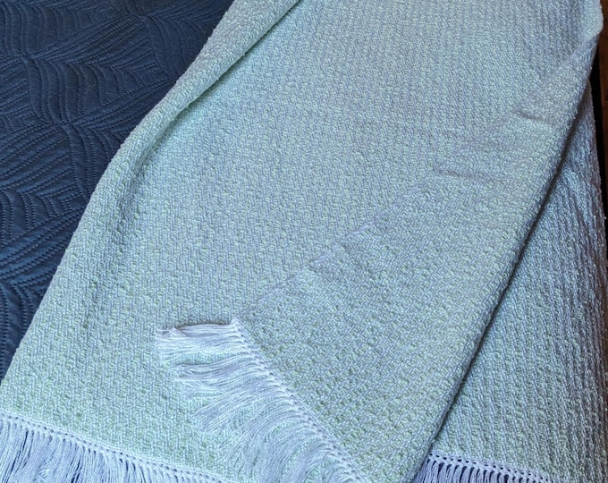 Soft Mint Handwoven Throw – Cotton-Acrylic Blanket with Fringe