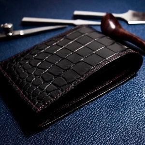 Alligatorportemonnee, leren herenportemonnee., gepersonaliseerde leren portemonnee, perfect cadeau voor hem, aangepaste alligatorportemonnee, dubbele portemonnee