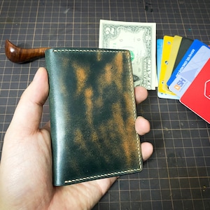 シェルコードバン カードホルダー 二つ折り財布、レザーウォレット、二つ折り財布、スリムウォレット、シンプルウォレット、マーブルシェルコードバン