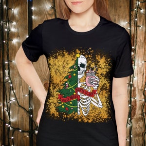 Skeleton Christmas Tee Shirt Sorta Scary Sorta Merry Funny Christmas T-shirt funny holiday t-shirt Sorta Merry skeleton Christmas