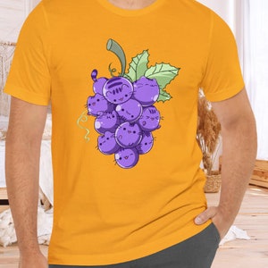 Cat Tshirt, Cat grapes shirt, Cat Mom Gift, Cat Lover Gift, Cat Mama Shirt, Cat Tee, Grape cats shirt, Grape shirt, Cat grapes