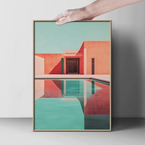 Puede incluir: Una impresión de arte mural rectangular que presenta una escena arquitectónica geométrica con paredes de color melocotón y una piscina turquesa. La composición muestra líneas nítidas, sombras profundas y un reflejo claro.