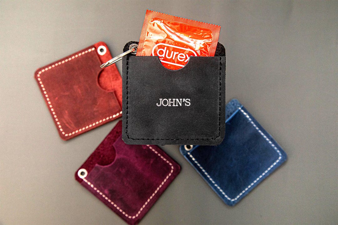 小物 SKIN TOKYO LEATHER CONDOM KEYRING LEATHER CONDOM KEYRING | SKIN ONLINE STORE