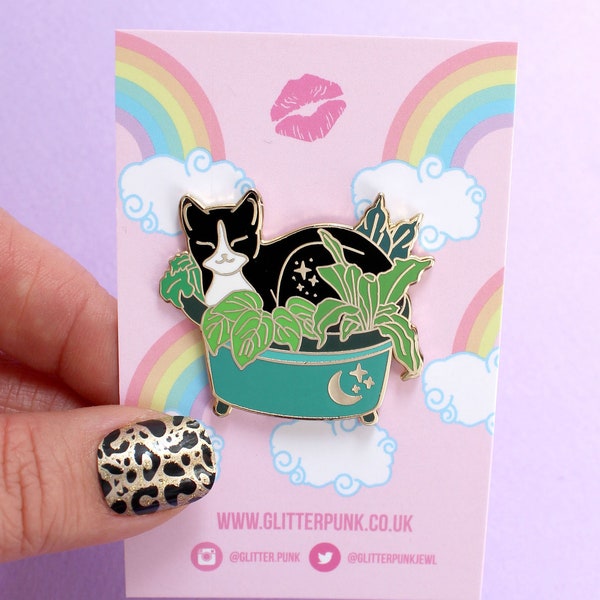 Plant cat enamel pin Black and white cat Plant lover Cat lover gift Sleepy cat Cute cat Plant Leaf pin Cat enamel pin Cat brooch Plant lover