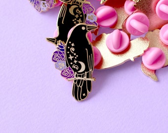 Crow enamel pin, Raven pin