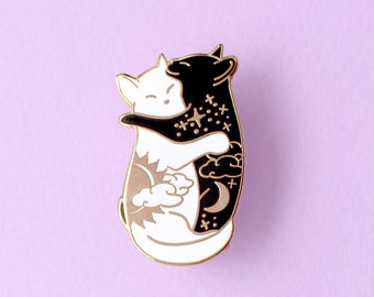 Cute day and night hugging cat enamel pin Celestial cat Cute pin Black cat pin Yin yang cat pin White cat pin Galaxy cat Night cat Valentine