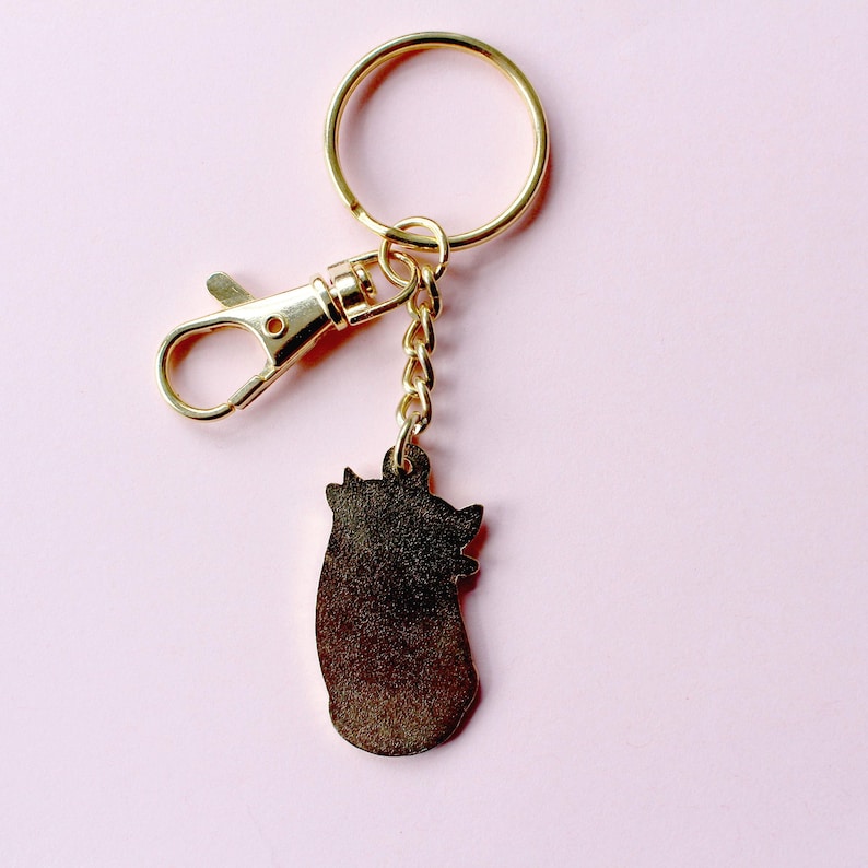 Day & night hugging cats keychain image 6