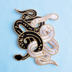 Black and white snake patch Iron on patch Embroidered patch Back patch Reptile patch Horror patch Goth Animal Witch Snake gift Constellation
