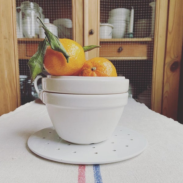 Beautiful set of 3 vintage English ironstone pudding, mixing  bowl- PB3