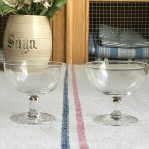 Lovely set of 4 vintage French sundae glasses image 2