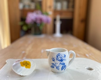 Schattige kleine vintage Franse ironstone creamer