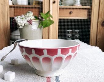 Beautiful vintage French ironstone cafe au lait bowl- BR1