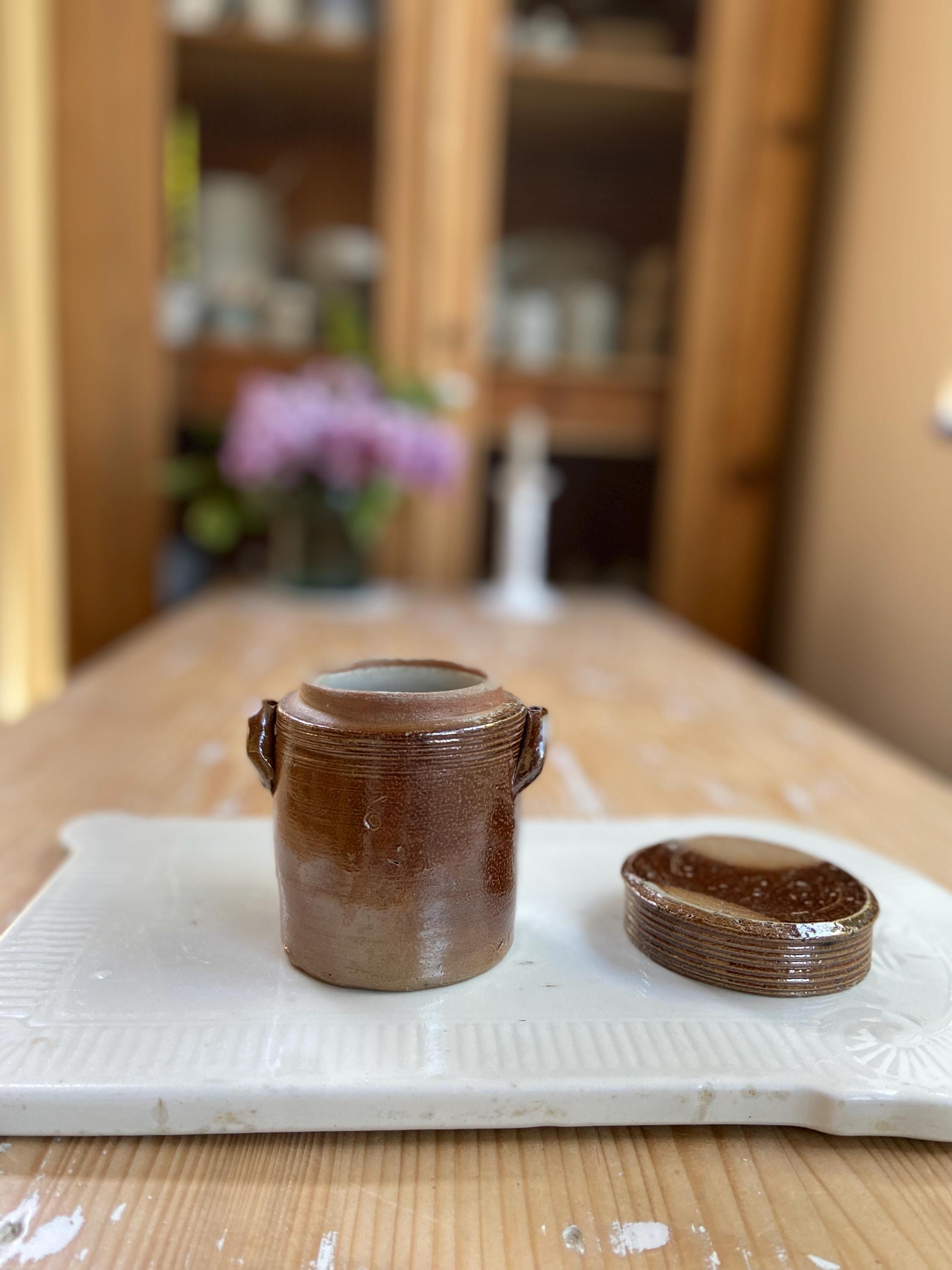 lalune. 　アントニスカーデュー　木のお皿 Lyons Antique Stoneware - Etsy