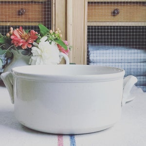 Beautiful rare find vintage French ironstone soup tureen STR image 4