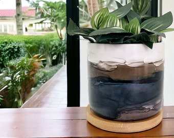 Maceta de cerámica con tinta de alcohol: Arte de pizarra negra, decoración minimalista