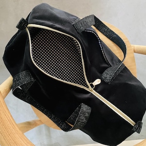 Sac polochon en velours lisse noir et vichy, sac bowling, sac sport, sac de week-end, sac porté épaule, sac gym, cadeau femme, sac de danse