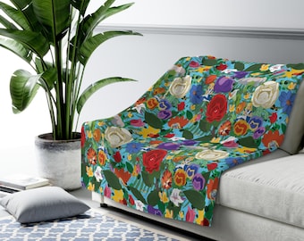 Alice In Wonderland Inspired Sherpa Fleece Blanket Throw Hand Drawn Art Gift Parks Ride Flowers Music Queen Hearts White Rabbit