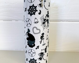 Vaso con forma de ratón inspirado en Steamboat Willie