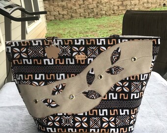 Travel Tote Bag/ X- Large Tote Bag/Shopping Bag/African Bag/Handmade Bag/Ankara purse/African/Purse/African Bag/Top Handle Bag/Brown Petal