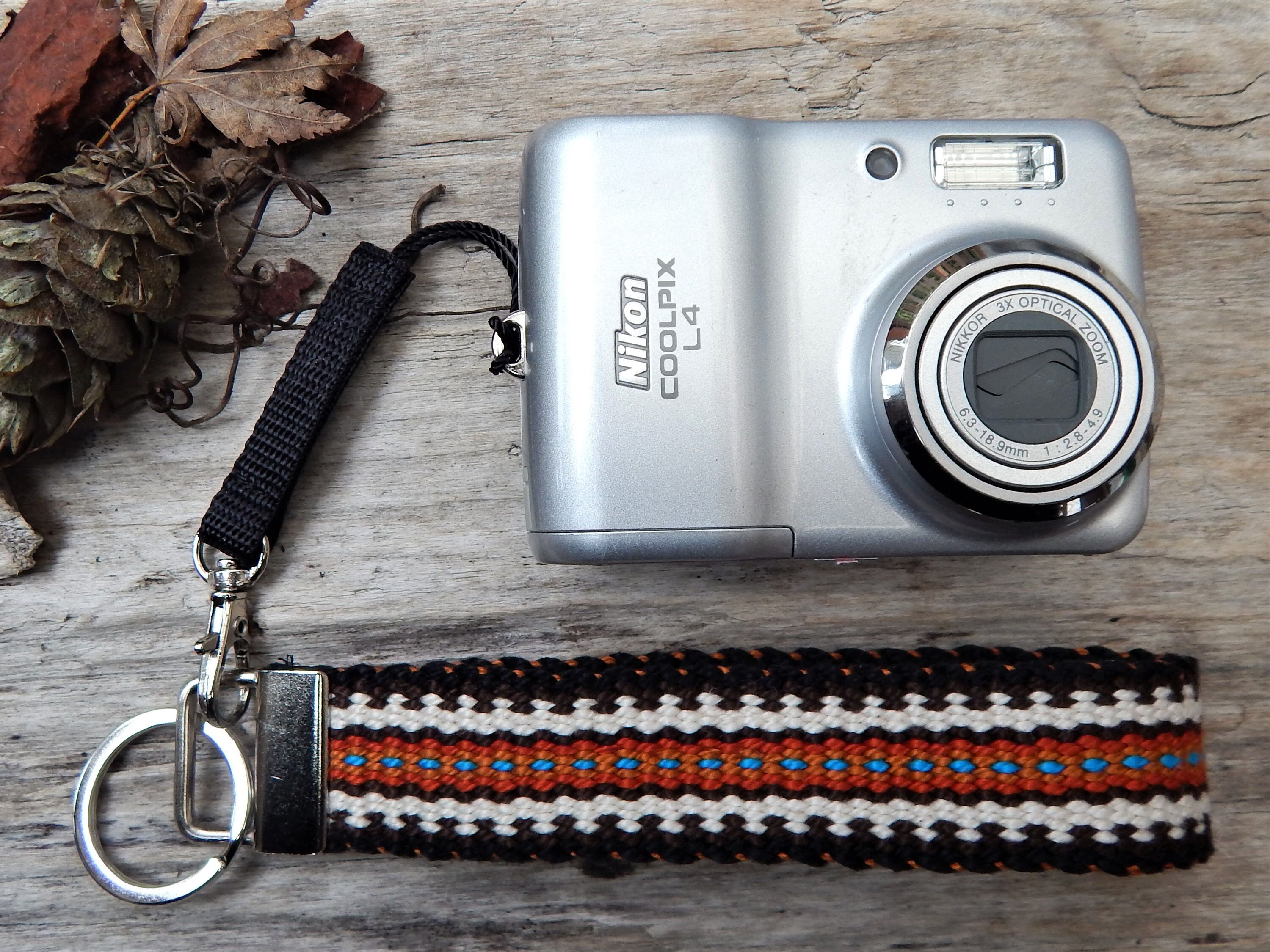 Handwoven Key Chains/key Fob Modern Wristlet Key Chain - Etsy