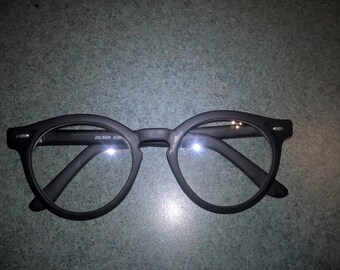 1980 Hipster glasses with a clip