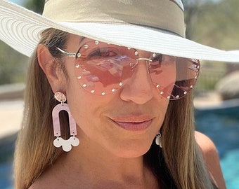 Daydream dangle earrings in light pink pearl, laser cut acrylic, summer trends