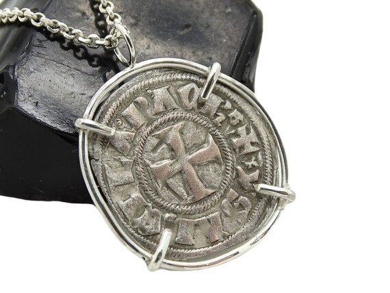 Templar Cross Coin Pendant Crusader 