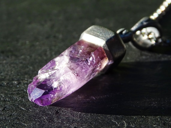 Small amethyst crystal necklace discount