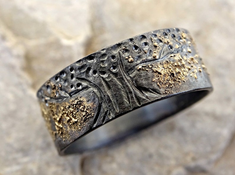 anillo único del árbol de la vida plata negra oro de 14k, anillo vikingo anillo Yggdrasil, anillo de bodas celta para hombres anillo de bodas oro fundido y plata imagen 10