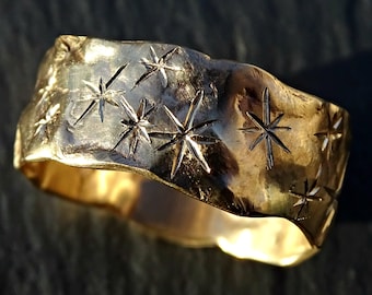 14k Gold Star Engraved Ring: Molten Celestial Wedding Band