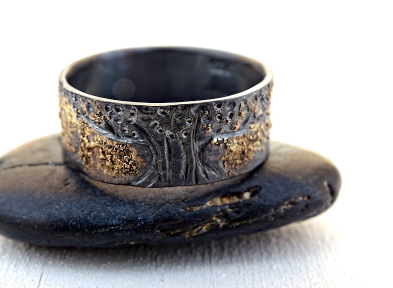 anillo único del árbol de la vida plata negra oro de 14k, anillo vikingo anillo Yggdrasil, anillo de bodas celta para hombres anillo de bodas oro fundido y plata imagen 5