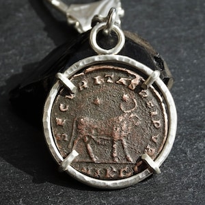 big coin keychain silver, ancient Roman coin key chain, Roman Empire coin key ring silver key holder, unique mens gift, anniversary gift