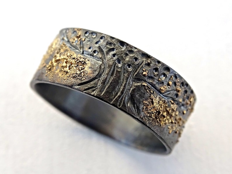 anillo único del árbol de la vida plata negra oro de 14k, anillo vikingo anillo Yggdrasil, anillo de bodas celta para hombres anillo de bodas oro fundido y plata imagen 2