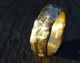 Chunky 14k Gold Wedding Band: Molten Organic Ring
