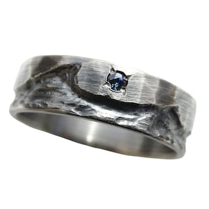 silver wave ring gemstone, rustic gemstone ring, ocean wedding band mens, outdoors wedding ring for him, hammered mens ring silver mens gift