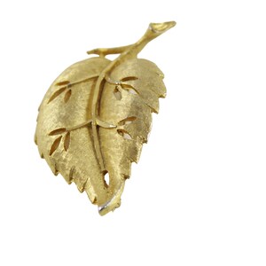Vintage BSK Goldtone Leaf Brooch