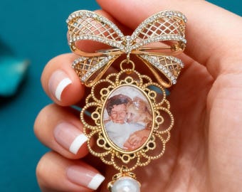 Photo Bouquet Keepsake, Bow Brooch with Lacy Charm and Pearl Accent, Personalized with Your Picture in Memory of a Loved One, for the Bride