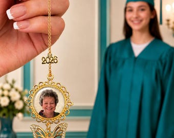 Personalized 2026 Graduation Photo Tassel Charm – Memorial Keepsake Gift Box