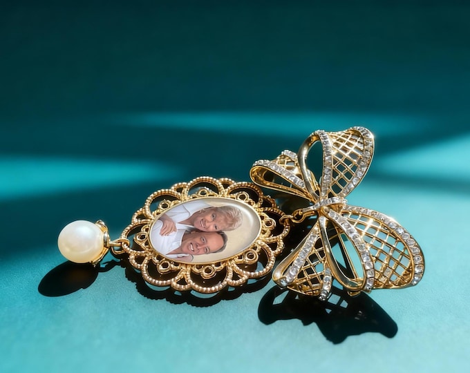 Custom Photo Bouquet Keepsake, Bow Brooch with Lacy Charm and Pearl Accent, in Memory of a Loved One, for the Bride