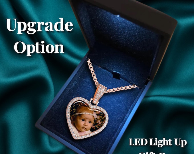 Luxury LED Jewelry Gift Box – Faux Suede Light Up Keepsake