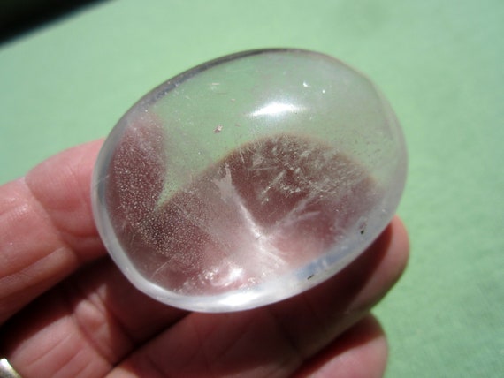 QUARTZ Polished Palm Stone Touch Worry Madagascar 66g