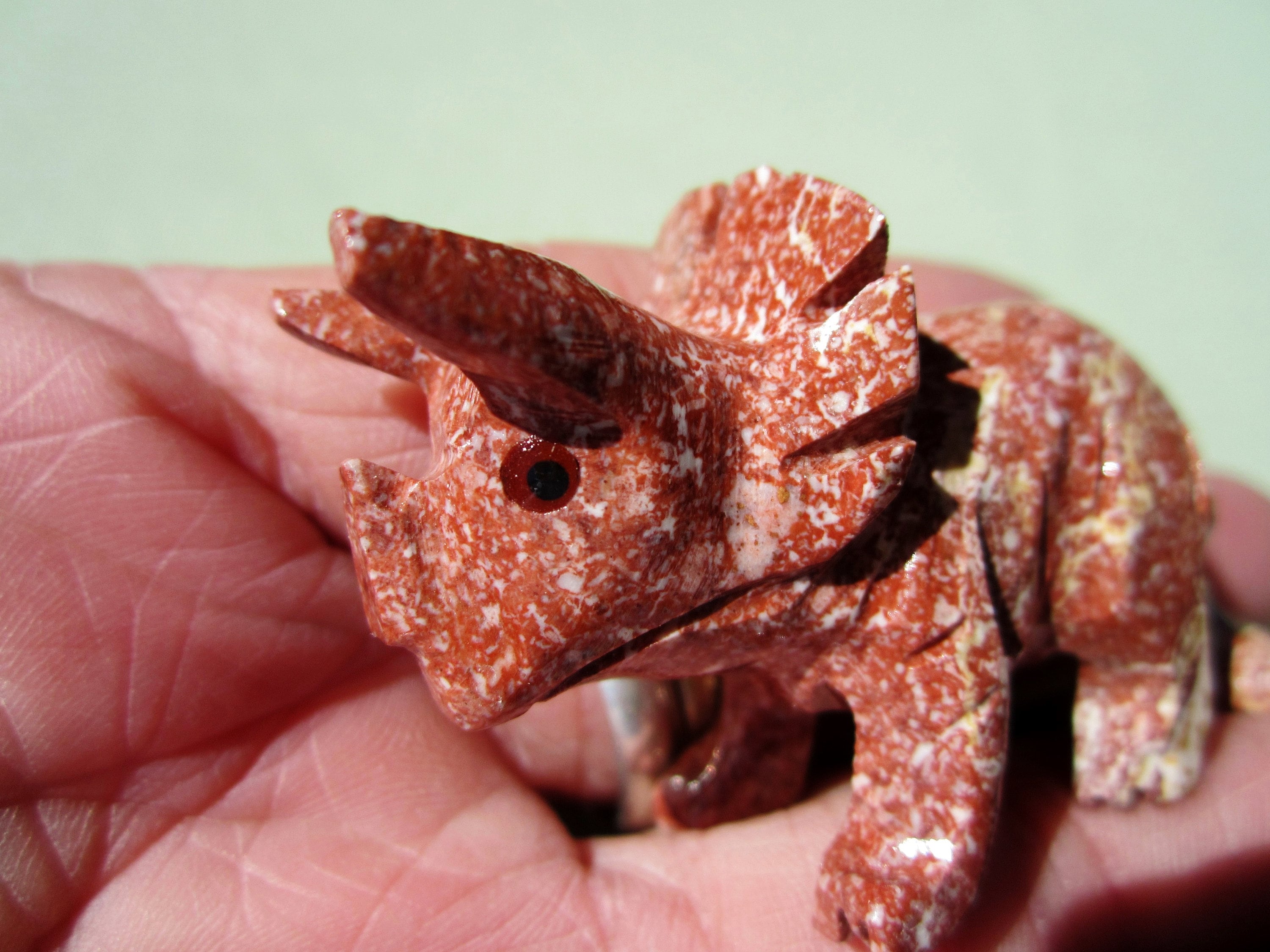 SOAPSTONE DINOSAUR Polished Carved Animal 46g