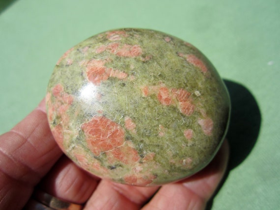 UNAKITE Polished Palm Stone Touch Worry India 109g / 2 1/4" inch