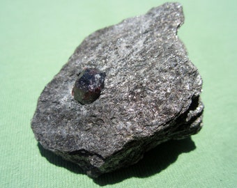 ALMANDINE GARNET in Mica Schist Matrix Alaska USA 104g