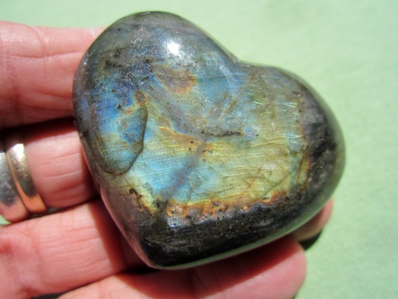 LABRADORITE HEART Polished Palm Stone Worry Madagascar 82g