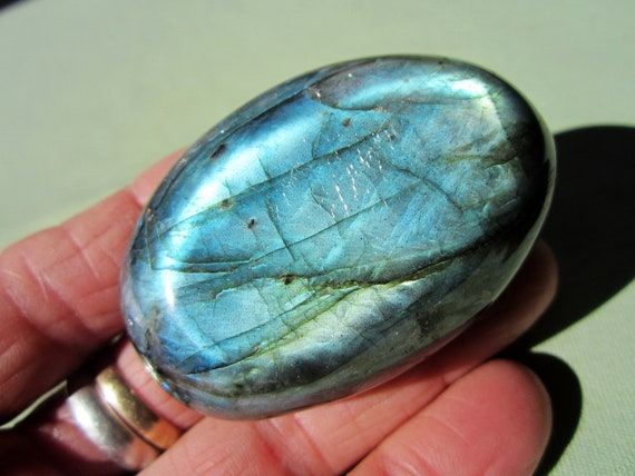 LABRADORITE Polished Palm Stone Touch Worry Madagascar 87g